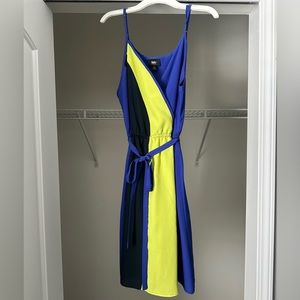 Spaghetti Strap Summer Dress with belt, M